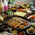 人気のサムギョプサルをコースで！韓国グルメが豊富に楽しめてこの価格はお得です！