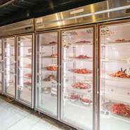 お手頃価格で味わう本物のおいしさ、一口ごとに感動が広がる肉