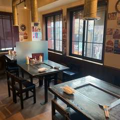 12テーブル　48名