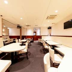 二次会やパーティーに。広々とした別館で過ごす、贅沢な時間