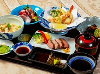 お造り、季節の揚げ物盛り合わせ、黒毛和牛ステーキ、本日の小鉢、ご飯、吸物、香の物、デザート＆コーヒー