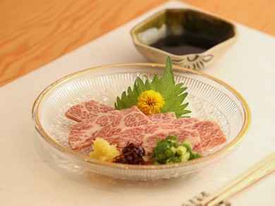 牛さしみあぶり