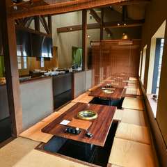 コース＋飲み放題で宴会にも活躍。団体にも対応可
