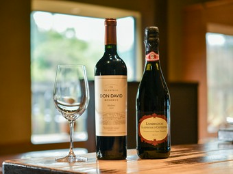 肉の魅力を引き立てる『焼肉に合うお酒』