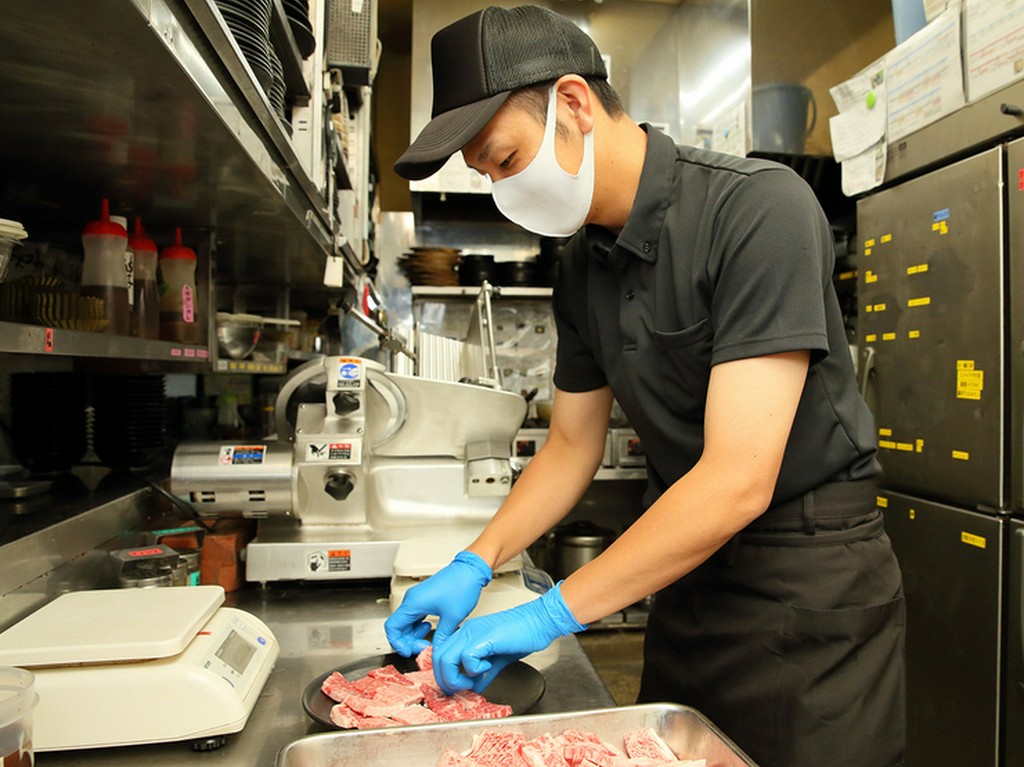 笑顔のスタッフと「また来たい」と思ってもらえる店をめざす