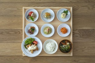 四季折々の食材を使った、魅力溢れる逸品の数々『宿のお昼ご飯』