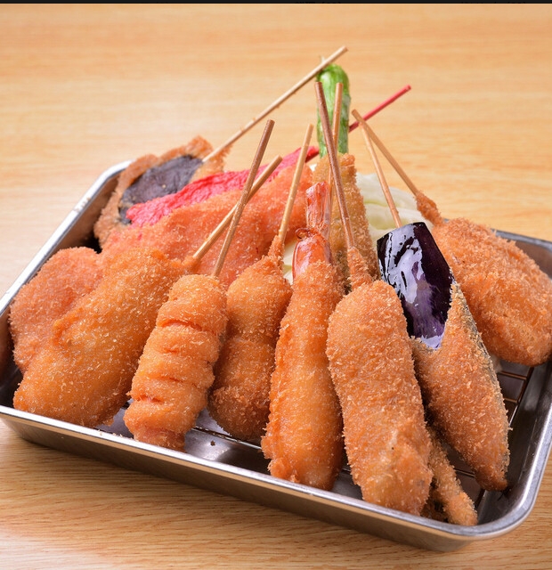 横綱 法善寺 なんば/串揚げ・串カツ お店の特徴 | ヒトサラ