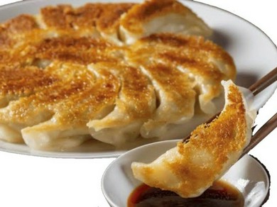三元豚の羽根つき焼き餃子