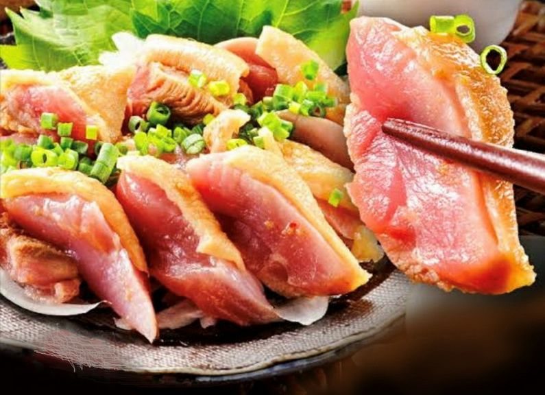 地鶏もも肉のたたき