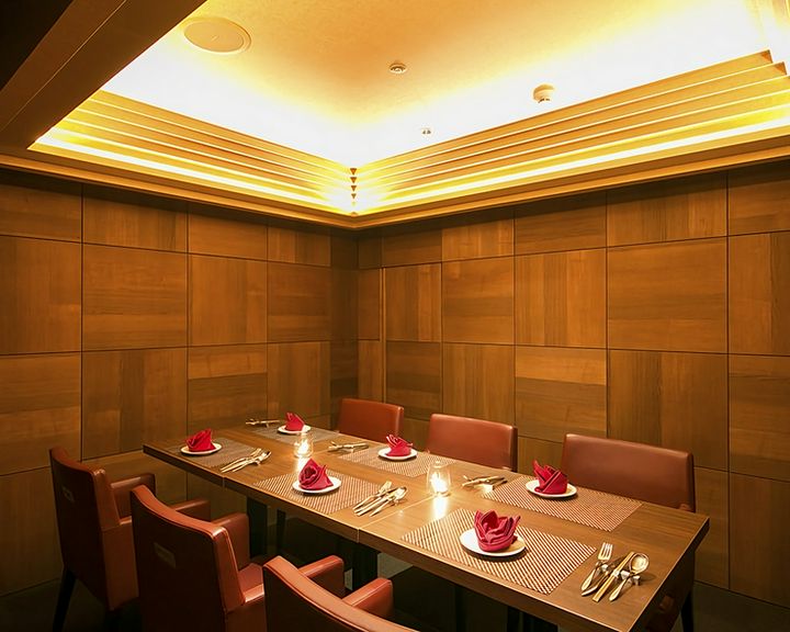 個室(4-8名様用)