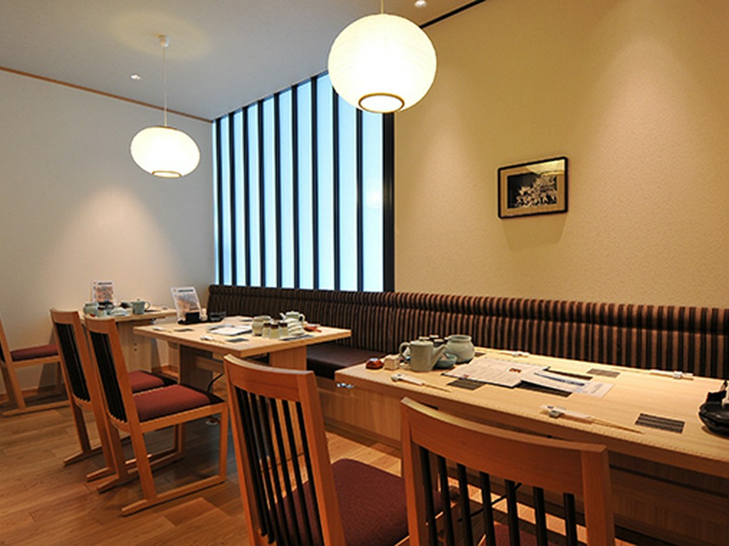 梅田の中心に佇む、上品で落ち着いた空間