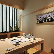 大小規模を問わず、多くの宴会シーンにも活躍。団体にも対応な離れもあるため、会社のイベントごとにも活躍してくれます。食にも空間にもこだわった、一味違う宴会を繰り広げてみませんか。