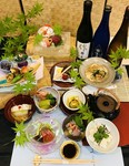 味わい豊かな四季折々の会席コース。接待や会食で、一番人気『山吹（やまぶき）』