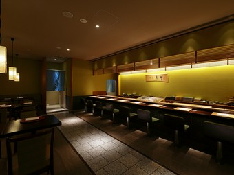 東京駅内の隠れ家で江戸前寿司＆日本料理を堪能できる