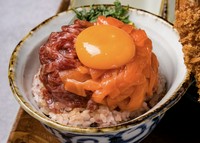 和牛サーモンBAKUDAN唐揚げエビフライプレート