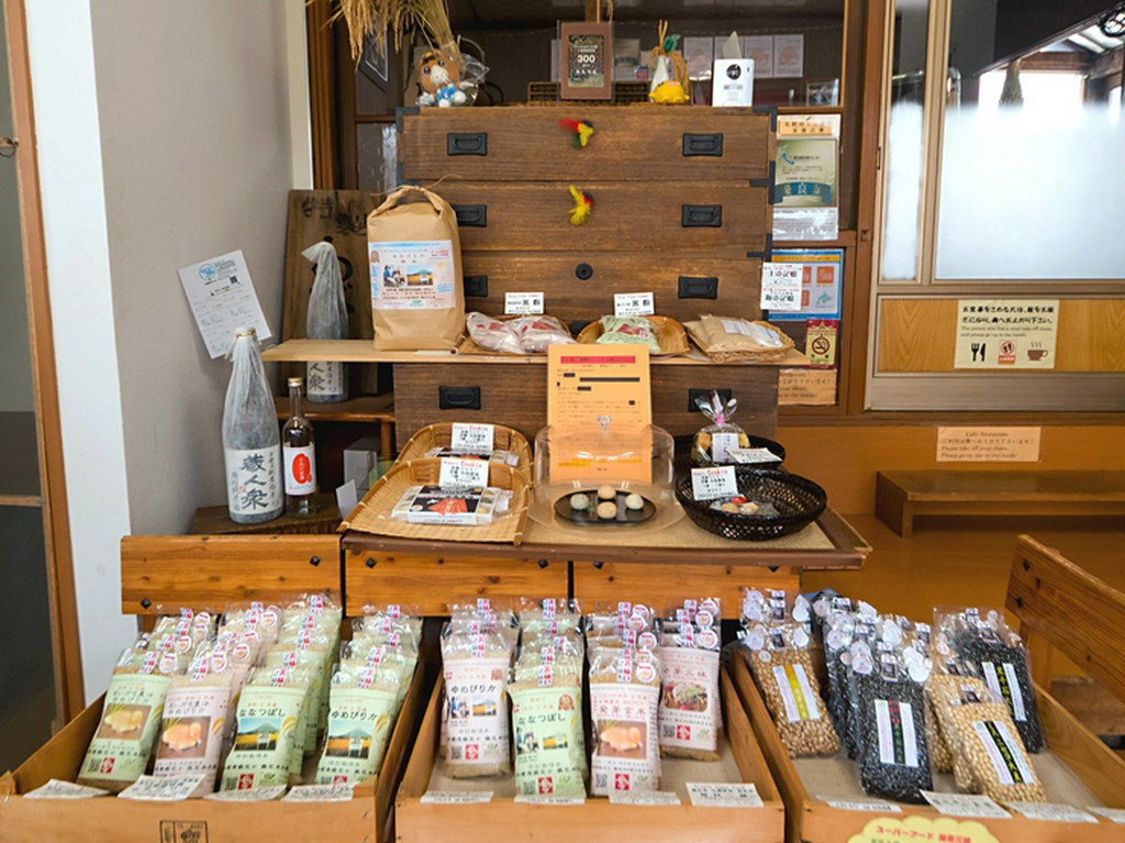 お気に入りを見つけたらテイクアウトもOK！お土産にもオススメ