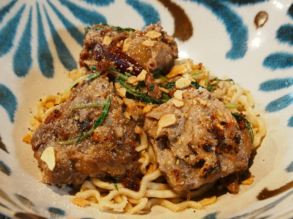 軟骨ソーキパスタ