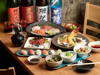 お造りから天ぷらまで色々食べられる限定コース