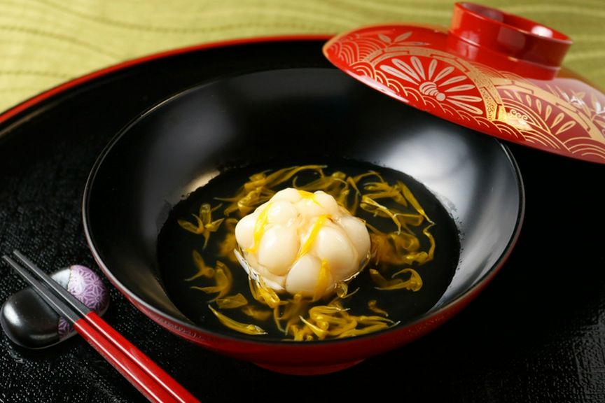 御造り4種・八寸・炊き合わせ・焼き魚など懐石全8品。手頃な値段で楽しめるお得なコース『若竹コース』