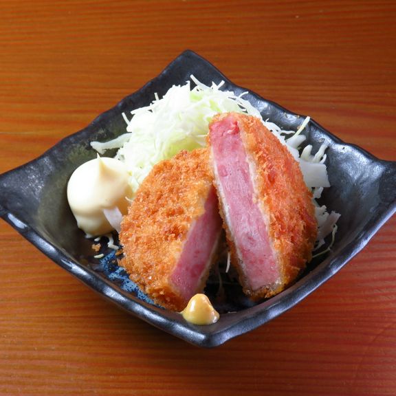 厚切りハムカツ