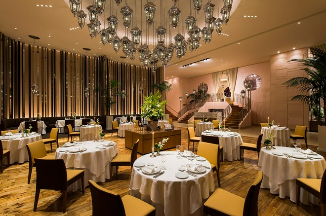 食器・内装にこだわっている