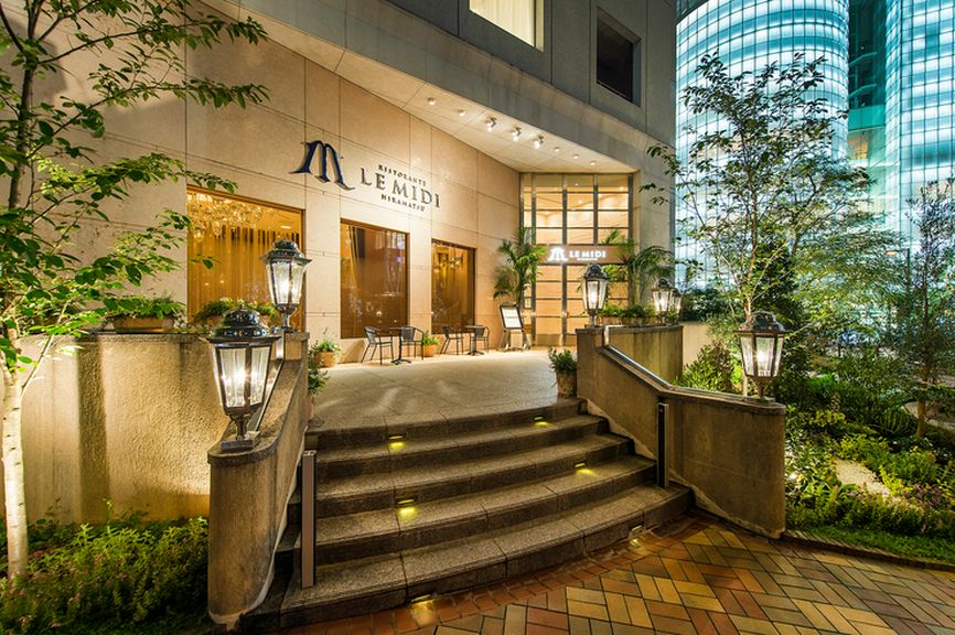 梅田駅近くのロケーションで女子会にもピッタリ