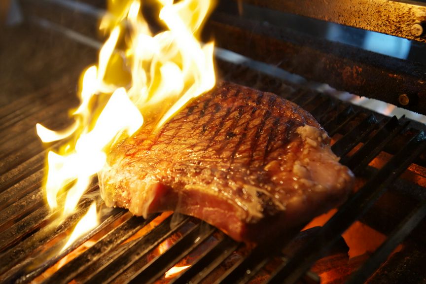 記憶に残る食事のシーンを演出!接待や会食にも