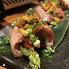 炙り和牛　雲丹仕立て