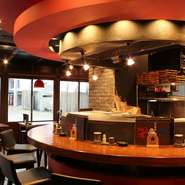 デートやお一人様のサク飲みにも最適のカウンター席をご用意しております！