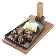 肉質は甘味があり、低脂肪なうえに程よい歯ごたえがあり、身の味わいが特徴。