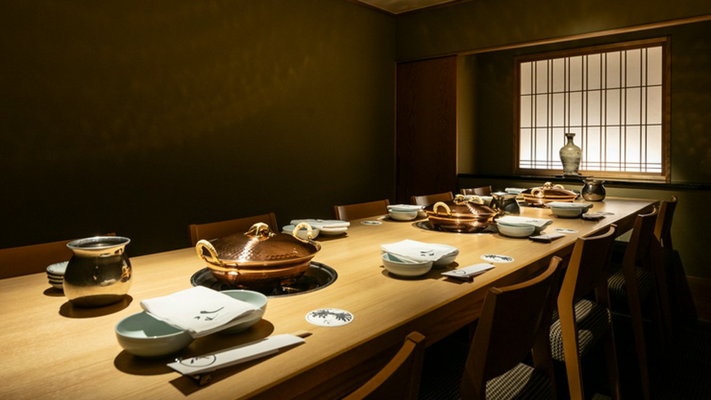 大人数の宴会もお任せ！広々とした空間で乾杯を