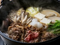 小学生6,650円
すき焼き・野菜・天ぷら・寿司が食べ放題