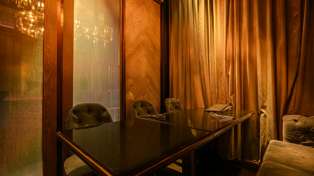 セレブリティな空間。誕生日や記念日のサプライズ演出も可能