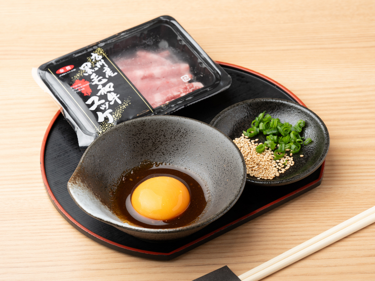 ■提前预订套餐■ 豪华奢华的烤肉套餐，包含日本黑毛和牛牛肉烧肉和牛排。