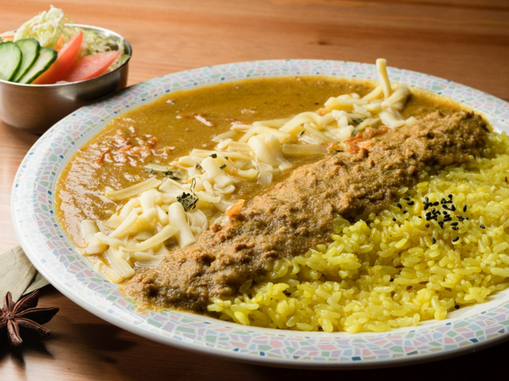 ゴロッと挽肉＆たっぷりチーズで、食べ応え抜群『チーズキーマカレー』