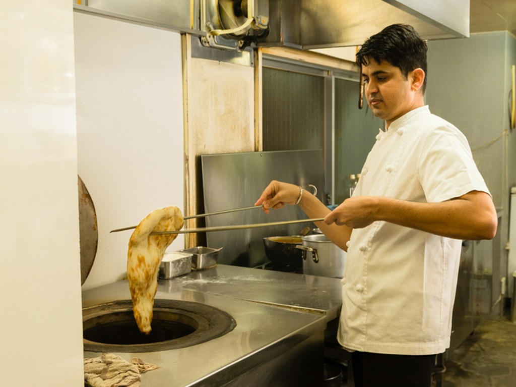 インドを感じながら楽しい一時を過ごしていただきたい