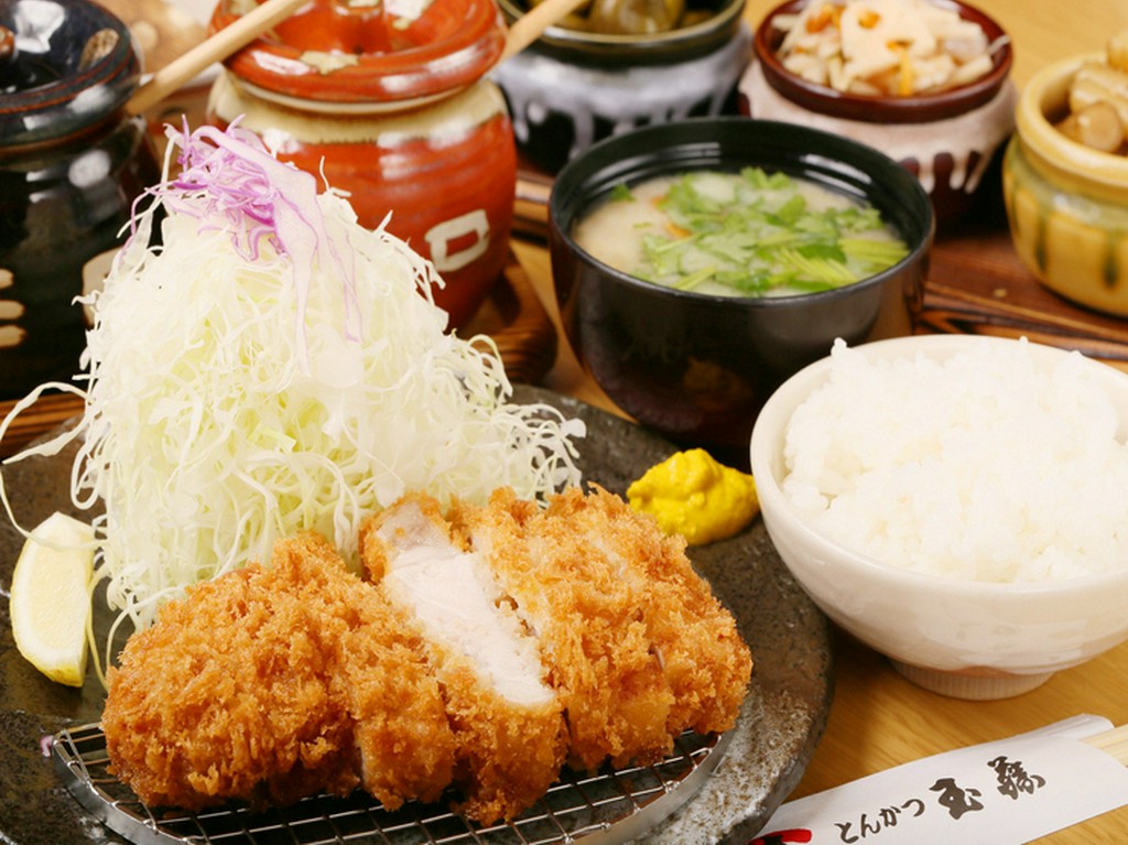 創業の味を今に伝える『熟成　ロースかつ定食』