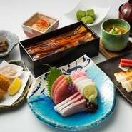 先付2種／お刺身／煮物／焼物／揚げ物／中箱（出汁付き）／デザート