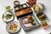 先付/お刺身/煮物/焼物/揚げ物/小箱(出汁付き)/デザート