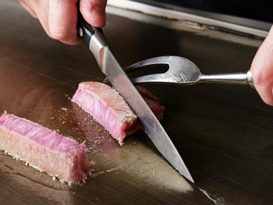 料理人のこだわりが光る料理と優雅なひとときを、大切な人と共に