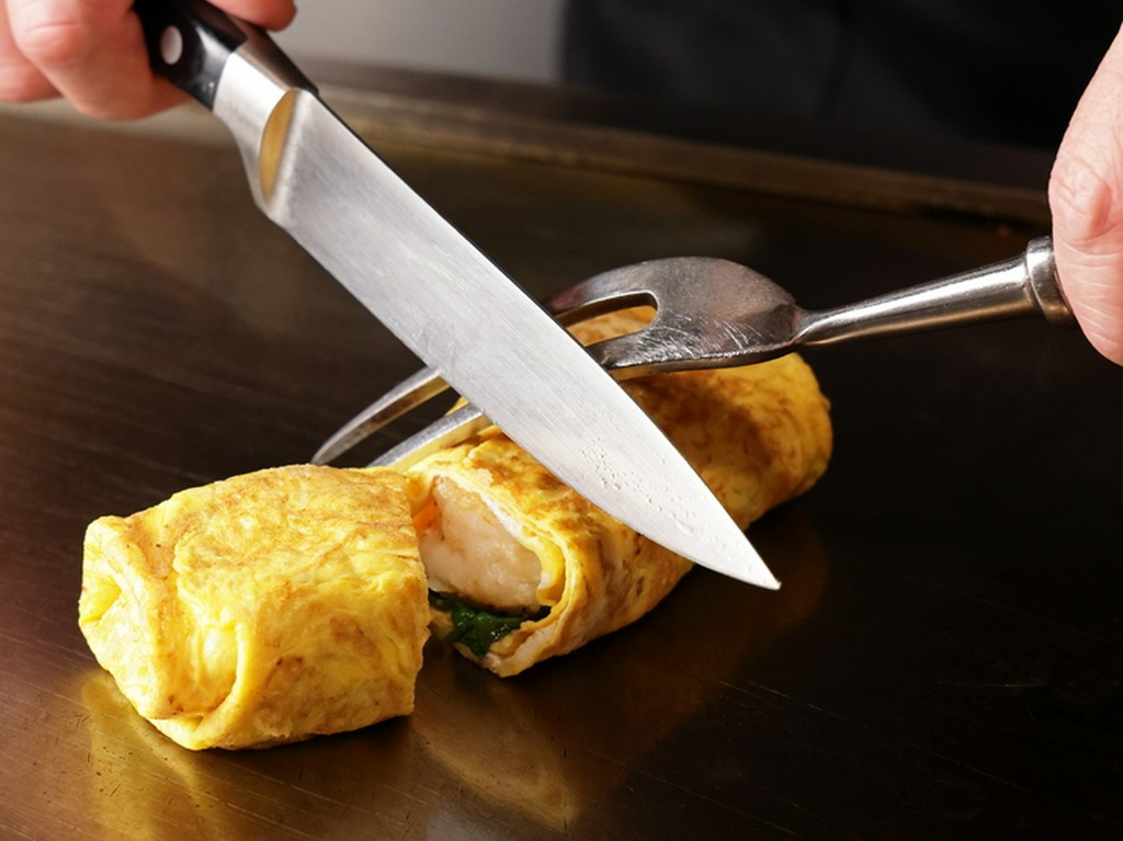 一人を楽しみたい方のために、理想的なカウンター席