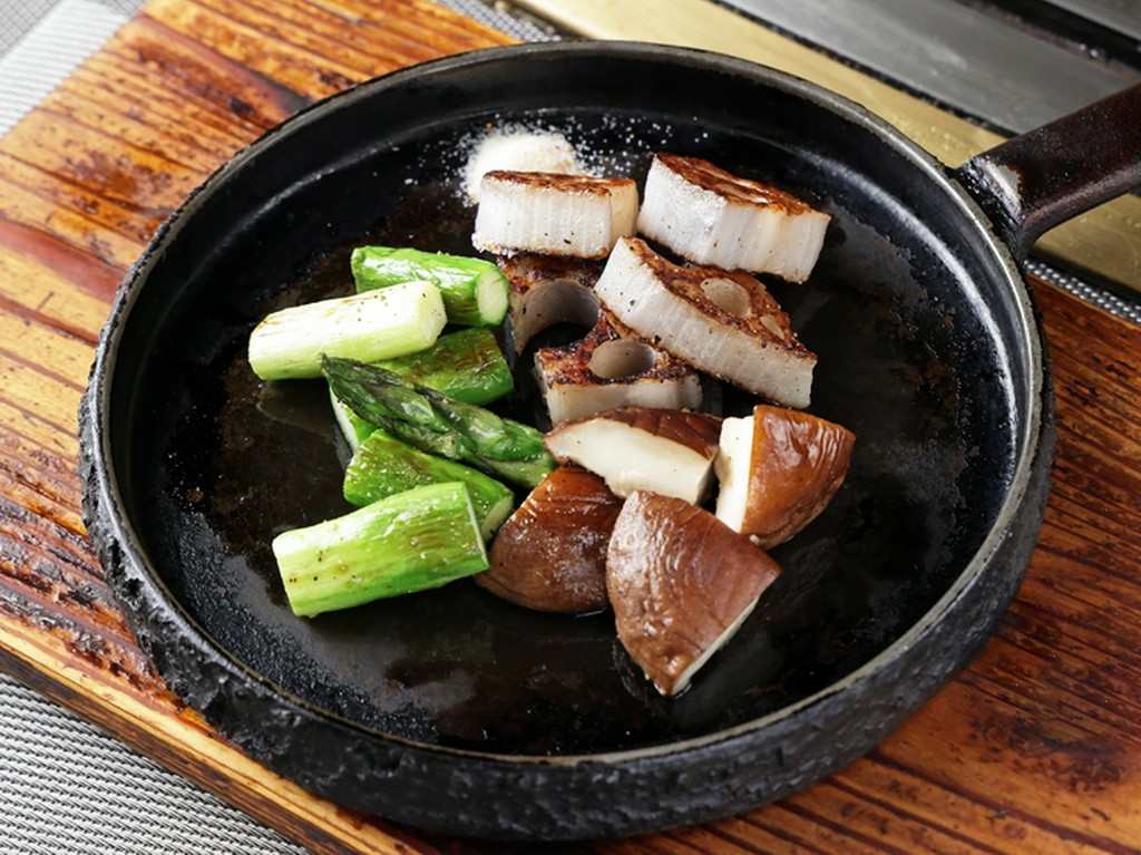 このひと手間を光らせる、厳選された食材の数々