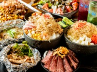 当店自慢の逸品をたっぷり楽しめる！
旨み溢れるアンガス牛ステーキも付いた豪華なラインナップです！