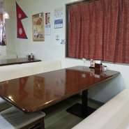 広々とした店内は、思わず長居してしまいそうな雰囲気。