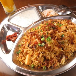 ベジタブルパニールビリヤニ