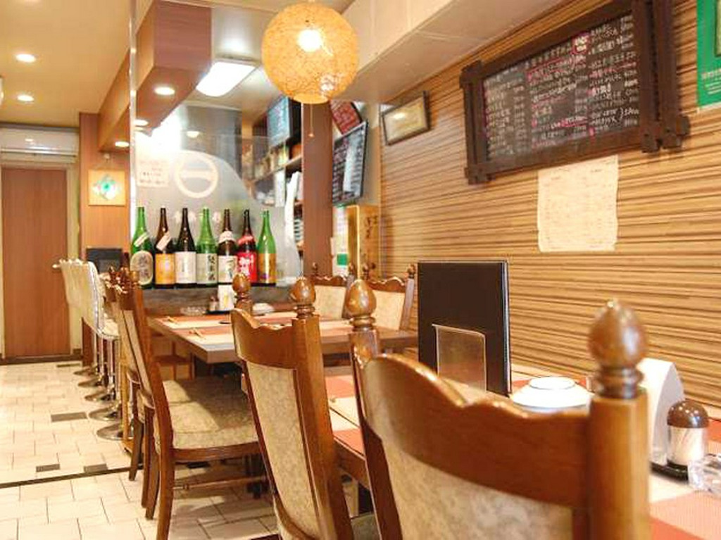 和食居酒屋ながらカフェ風の落ち着いた空間でゆったり