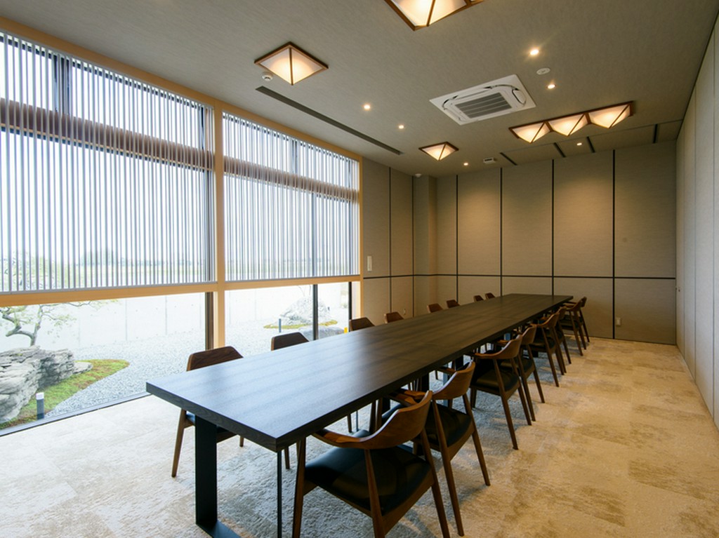 家族の記念日やお祝い事、人生の節目の宴席などの理想的な舞台