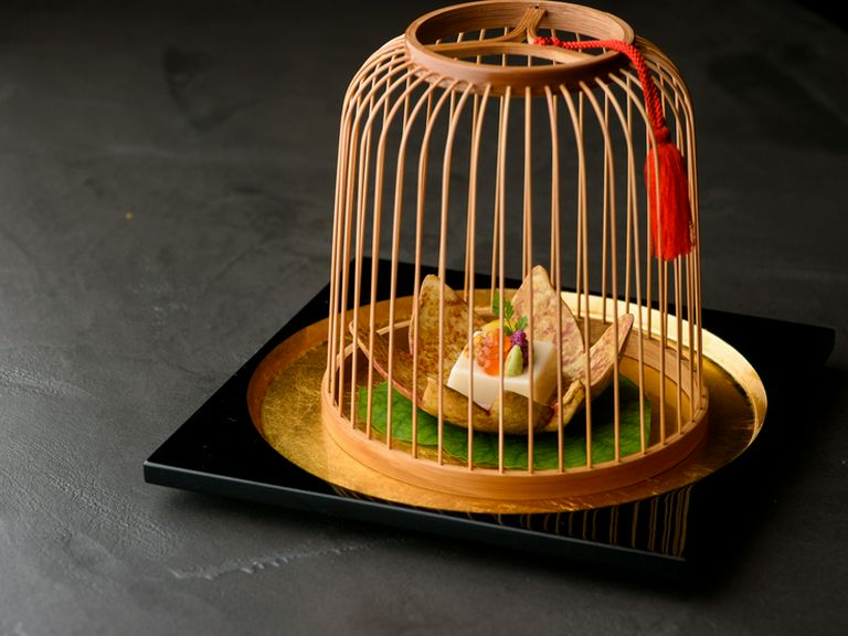 お誕生日や結婚記念日など特別な日の食事、料亭デートにぜひ!