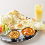 ・選べるカレー2種類(ディナーメニューからお選びください)・ナン又はライス(ナン、ライス食べ放題)・ミニサラダ・ドリンク