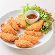 チーズ入り海老すり身の揚げ物。